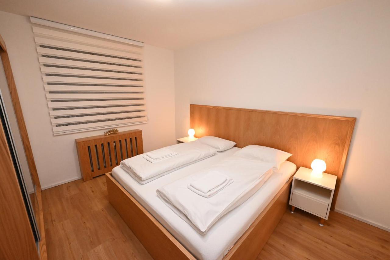 Apartment Vip 39C By Four Seasons Apartments 카프룬 외부 사진